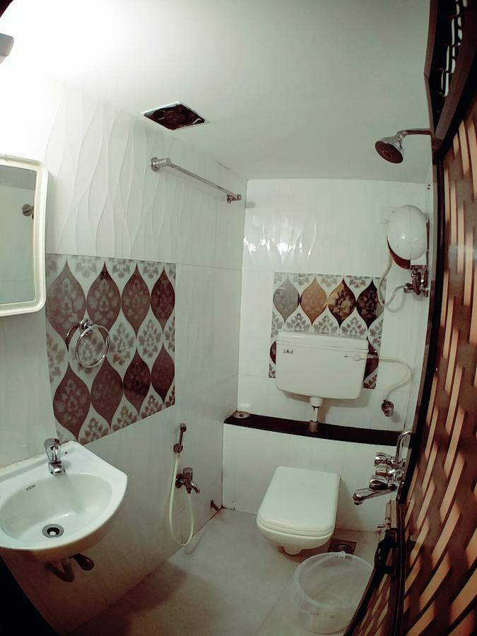 Hotel Sai Residency Мумбай Екстериор снимка