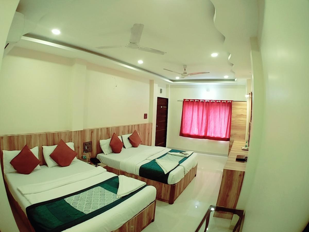 Hotel Sai Residency Мумбай Екстериор снимка