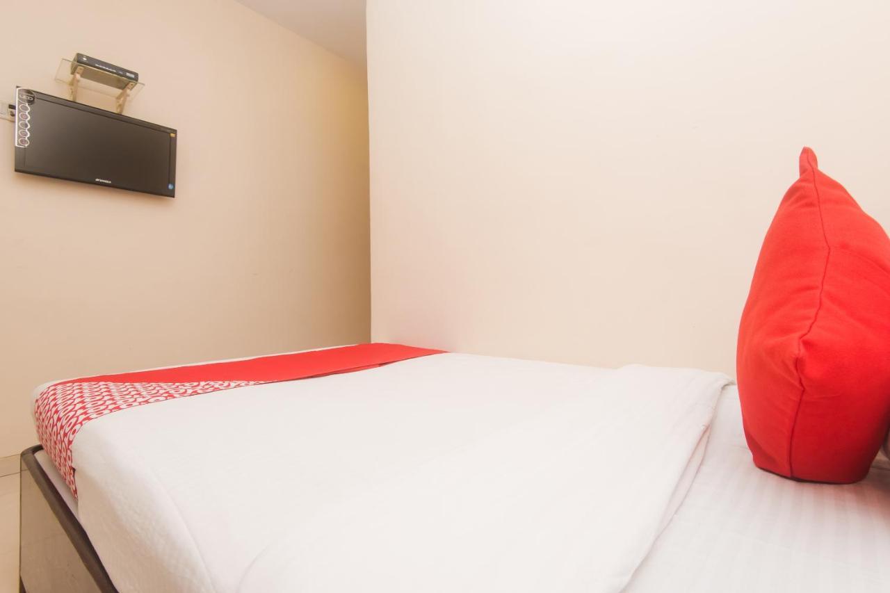 Hotel Sai Residency Мумбай Екстериор снимка