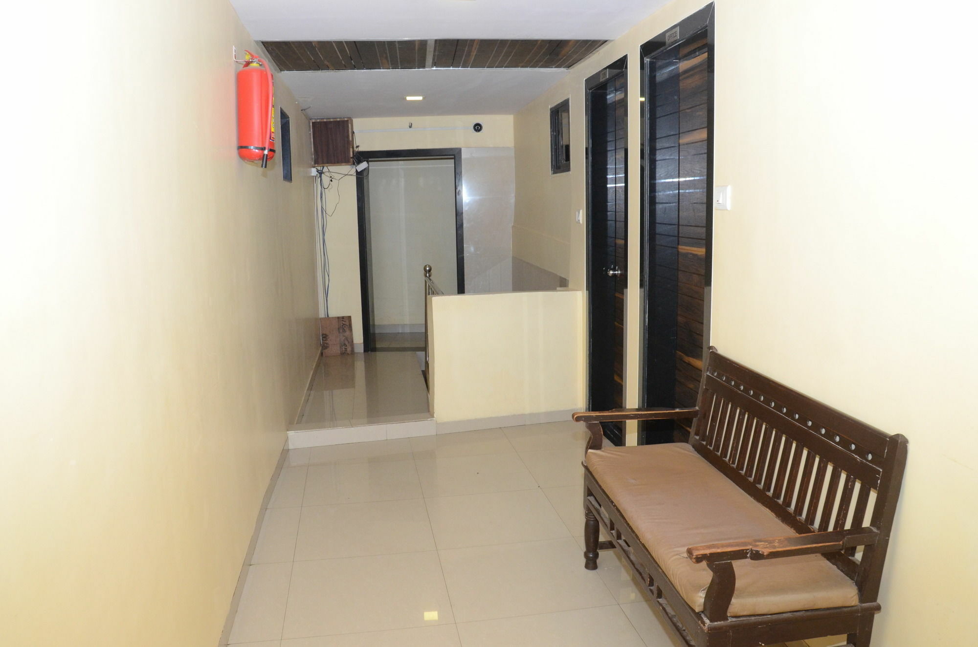 Hotel Sai Residency Мумбай Екстериор снимка